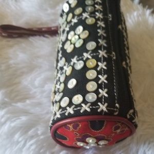 Isabella Fiore Clutch bag - red black pearl button